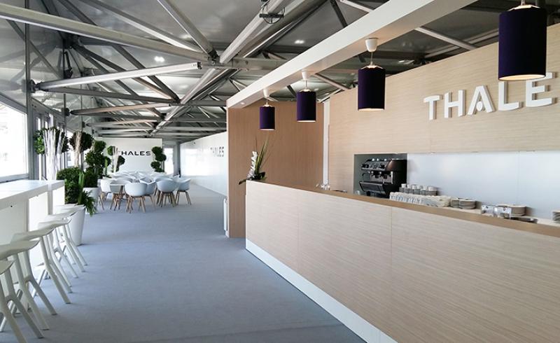 Bar Lounge Showroom Thales